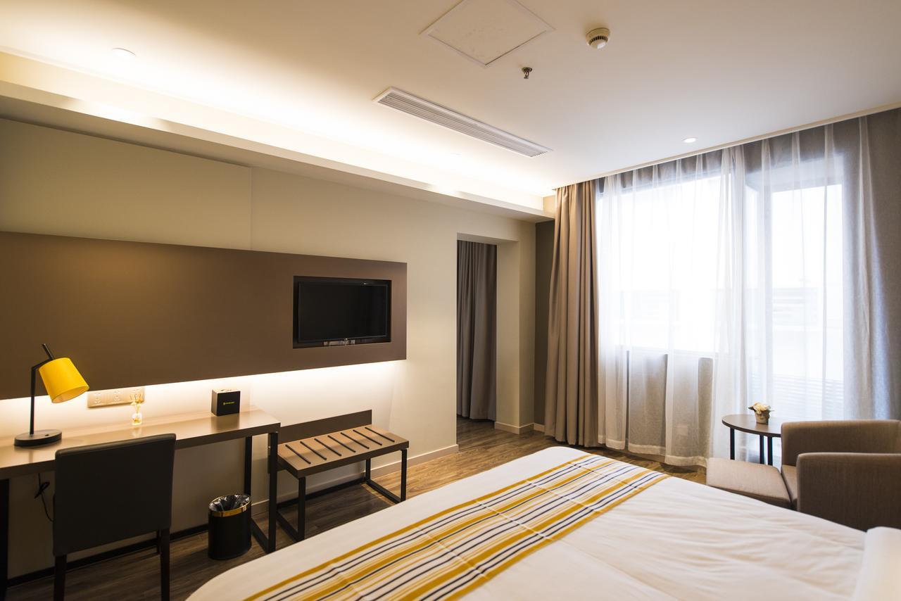 Home Inn Plus Shanghai Zhangjiang Park Exteriér fotografie