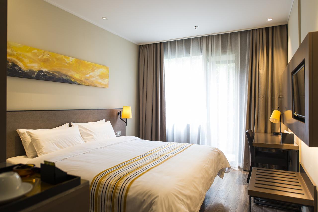 Home Inn Plus Shanghai Zhangjiang Park Exteriér fotografie
